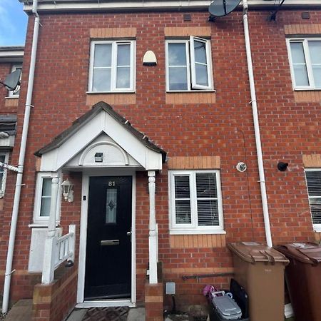 Hensh Homes St Helens  Exterior photo